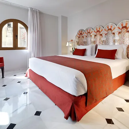 Eurostars Conquistador Hotel