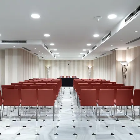 Eurostars Conquistador Hotel